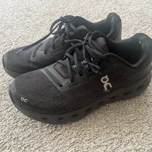 On Cloudgo Running Shoe (Women)